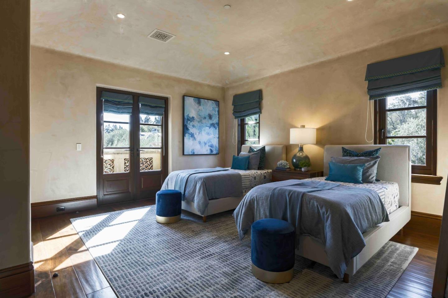 Detail Gallery Image 22 of 52 For 35 Barry Ln, Atherton,  CA 94027 - 7 Beds | 8/2 Baths