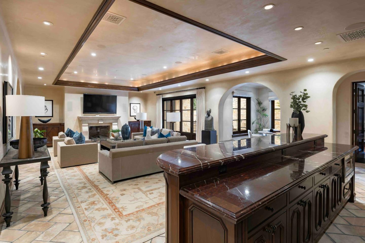 Detail Gallery Image 25 of 52 For 35 Barry Ln, Atherton,  CA 94027 - 7 Beds | 8/2 Baths