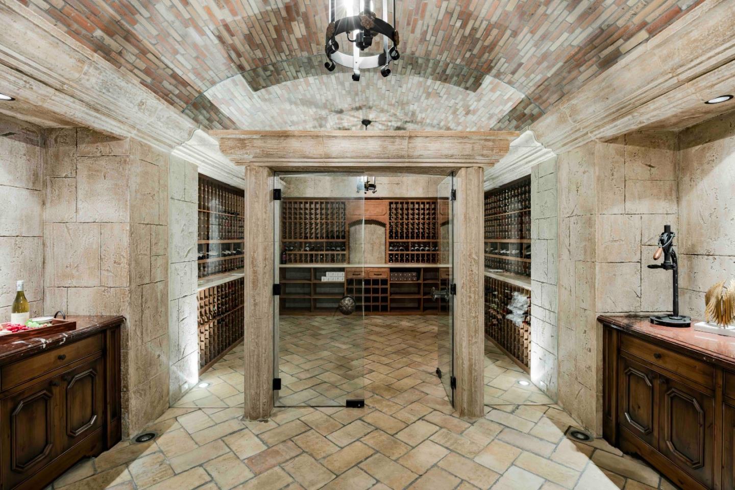 Detail Gallery Image 28 of 52 For 35 Barry Ln, Atherton,  CA 94027 - 7 Beds | 8/2 Baths