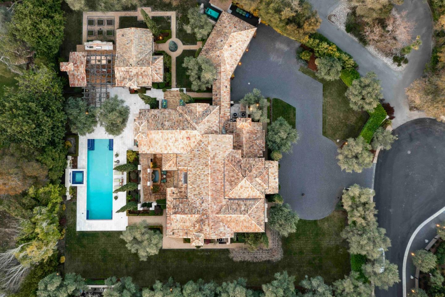 Detail Gallery Image 52 of 52 For 35 Barry Ln, Atherton,  CA 94027 - 7 Beds | 8/2 Baths