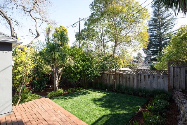 Detail Gallery Image 31 of 36 For 1541 Hull Dr, San Carlos,  CA 94070 - 4 Beds | 2/1 Baths