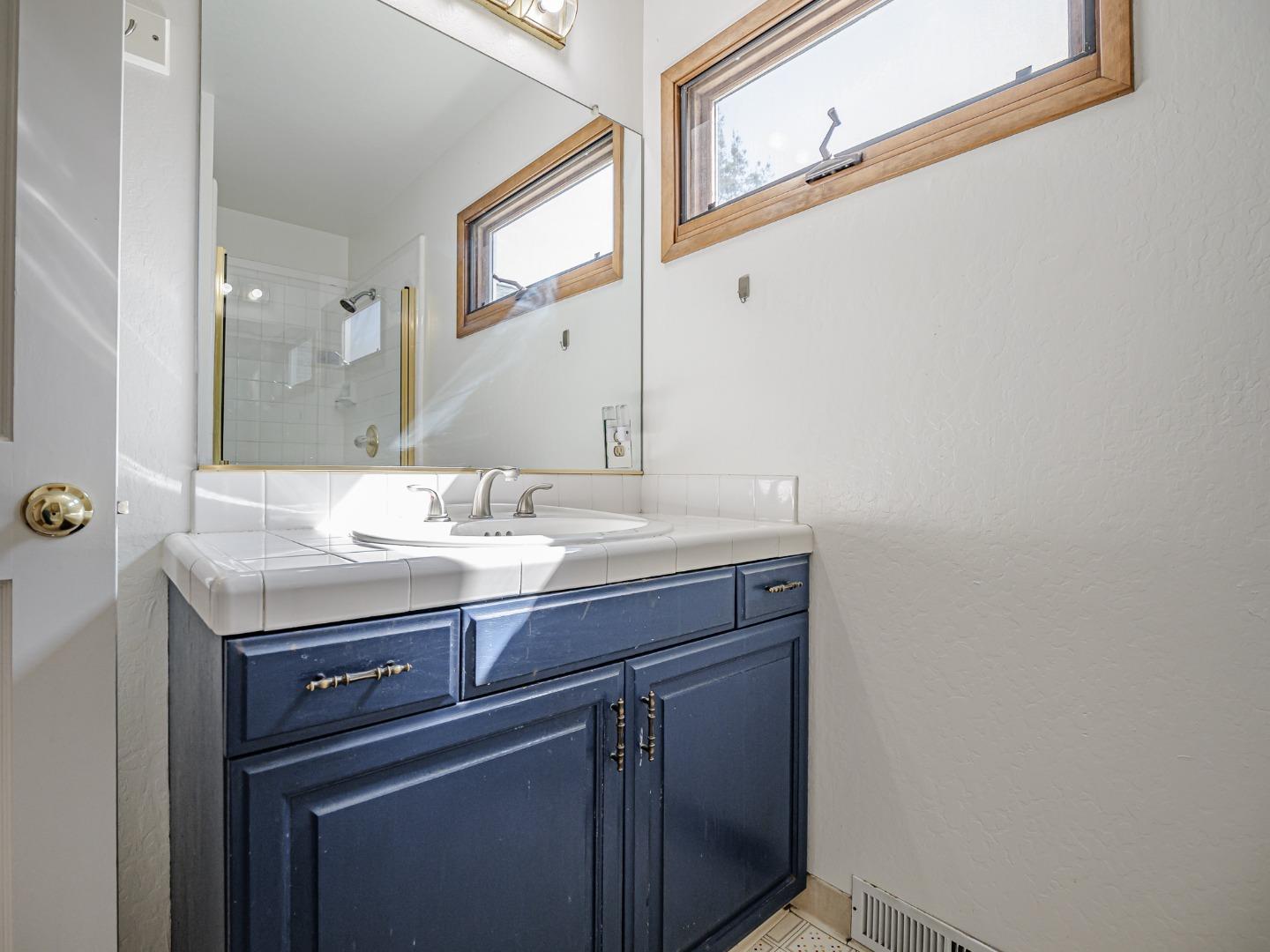 Detail Gallery Image 20 of 55 For 1459 High St, Santa Cruz,  CA 95060 - – Beds | – Baths