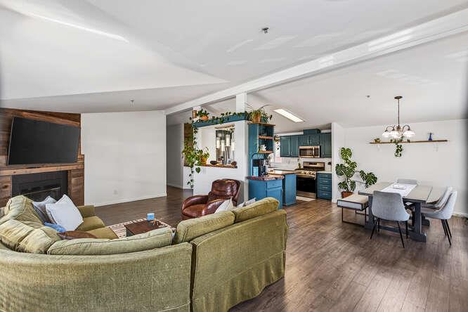 Detail Gallery Image 14 of 44 For 13906 Monte Del Oro #70,  Castroville,  CA 95012 - 3 Beds | 2 Baths