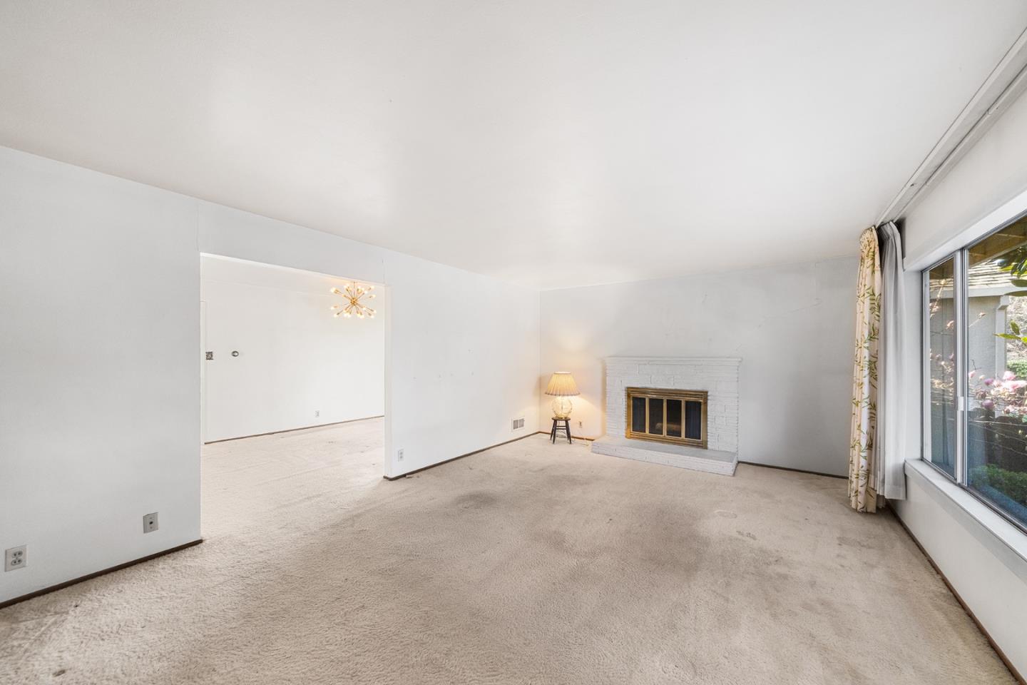 Detail Gallery Image 6 of 33 For 642 14th Ave, Menlo Park,  CA 94025 - 2 Beds | 1/1 Baths