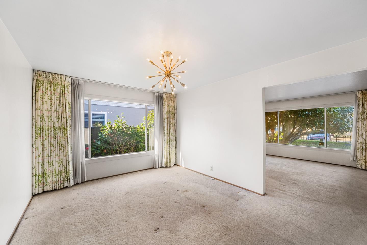 Detail Gallery Image 7 of 33 For 642 14th Ave, Menlo Park,  CA 94025 - 2 Beds | 1/1 Baths