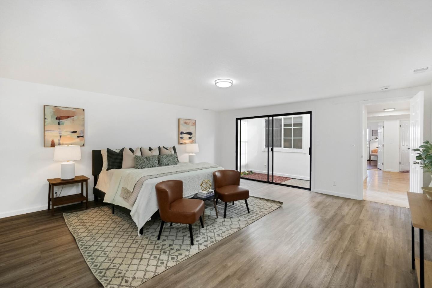 Detail Gallery Image 13 of 31 For 584 Hillside Blvd, Daly City,  CA 94014 - 4 Beds | 2/1 Baths