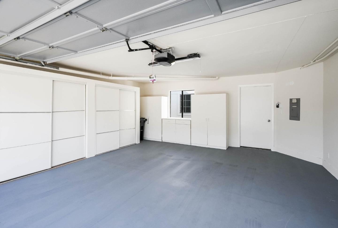 Detail Gallery Image 25 of 31 For 584 Hillside Blvd, Daly City,  CA 94014 - 4 Beds | 2/1 Baths