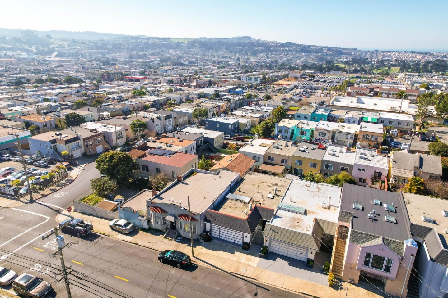 Detail Gallery Image 28 of 31 For 584 Hillside Blvd, Daly City,  CA 94014 - 4 Beds | 2/1 Baths