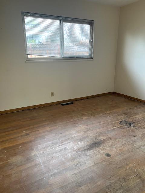 Detail Gallery Image 8 of 12 For 1333 Klamath Dr, San Jose,  CA 95130 - 3 Beds | 2 Baths