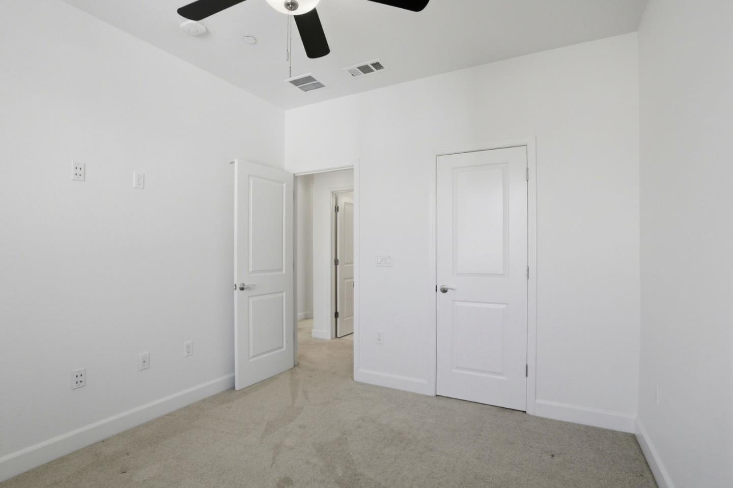 Detail Gallery Image 17 of 29 For 5003 3rd Ave, Marina,  CA 93933 - 3 Beds | 2/1 Baths