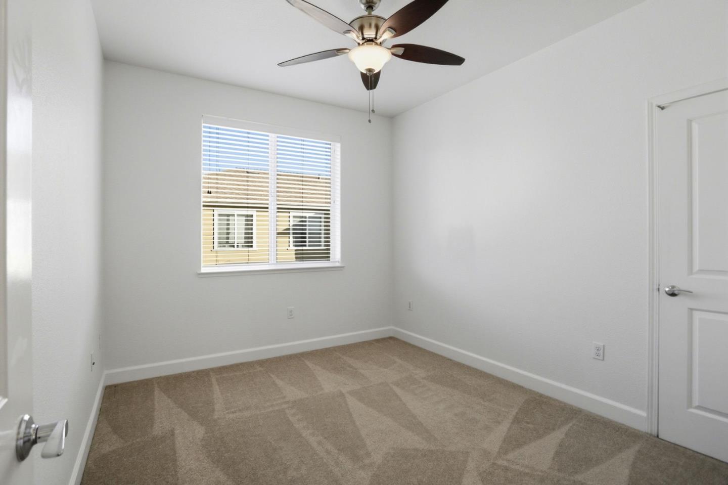 Detail Gallery Image 18 of 29 For 5003 3rd Ave, Marina,  CA 93933 - 3 Beds | 2/1 Baths