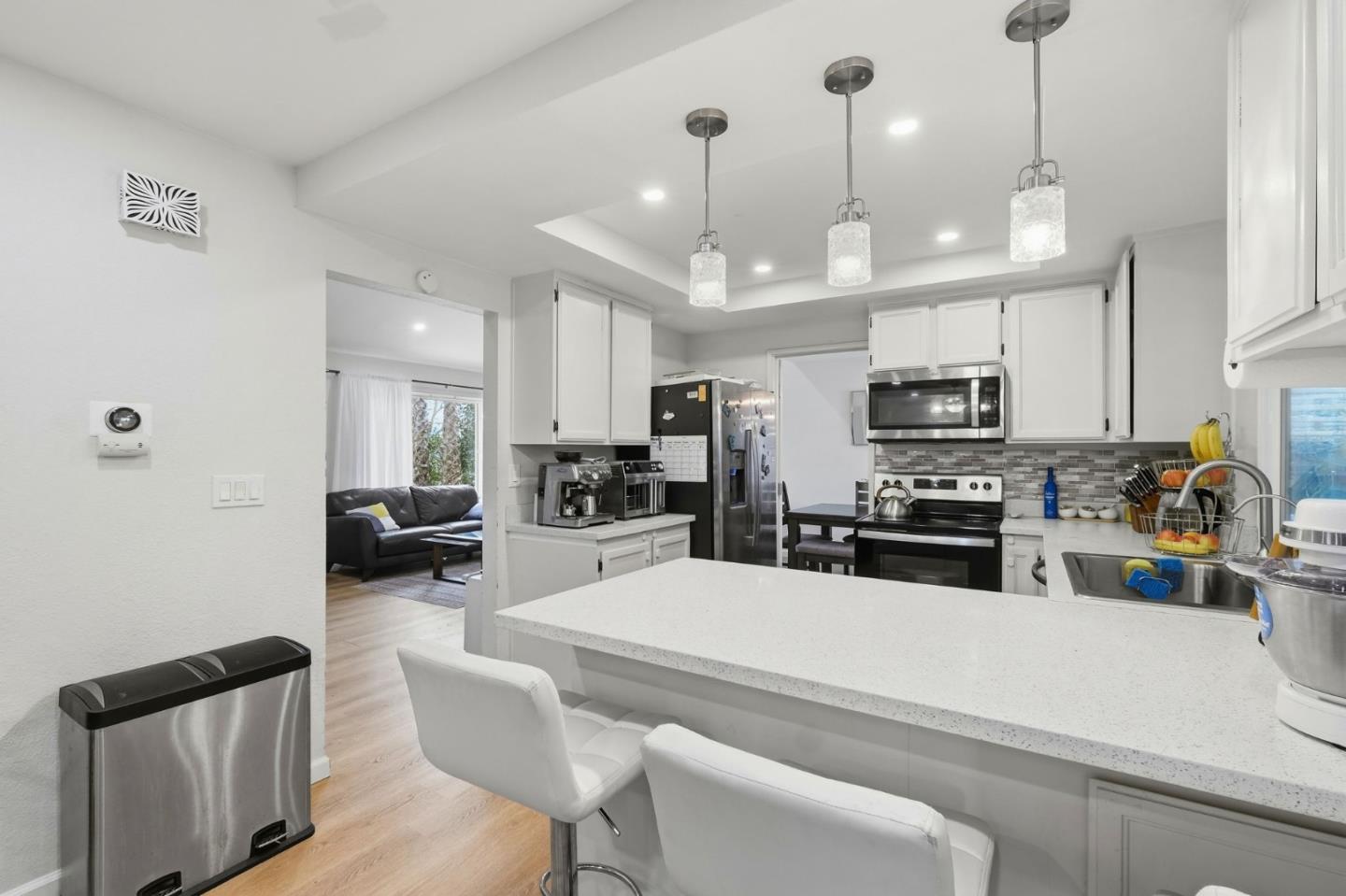 Detail Gallery Image 13 of 42 For 1729 Sherman Dr, Union City,  CA 94587 - 4 Beds | 3 Baths