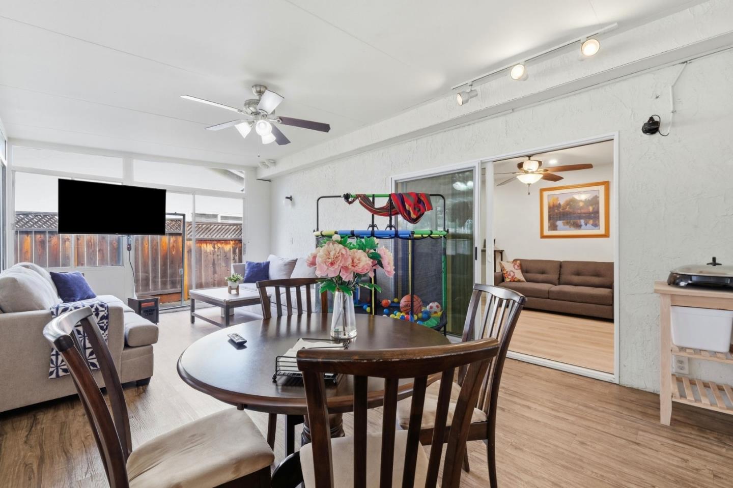 Detail Gallery Image 17 of 42 For 1729 Sherman Dr, Union City,  CA 94587 - 4 Beds | 3 Baths