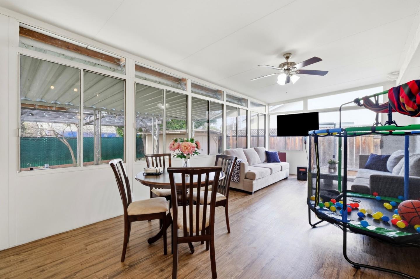 Detail Gallery Image 18 of 42 For 1729 Sherman Dr, Union City,  CA 94587 - 4 Beds | 3 Baths