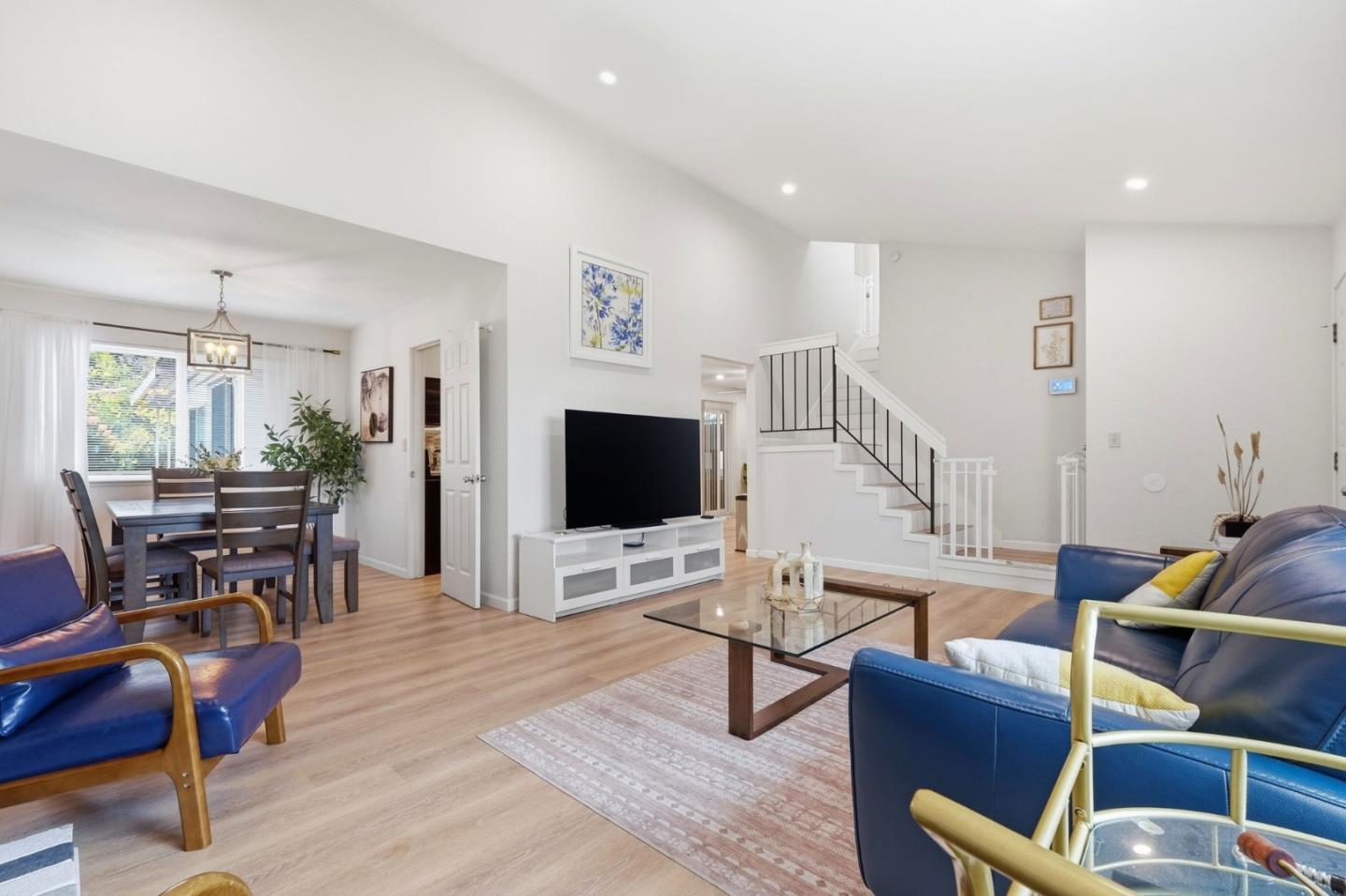 Detail Gallery Image 7 of 42 For 1729 Sherman Dr, Union City,  CA 94587 - 4 Beds | 3 Baths