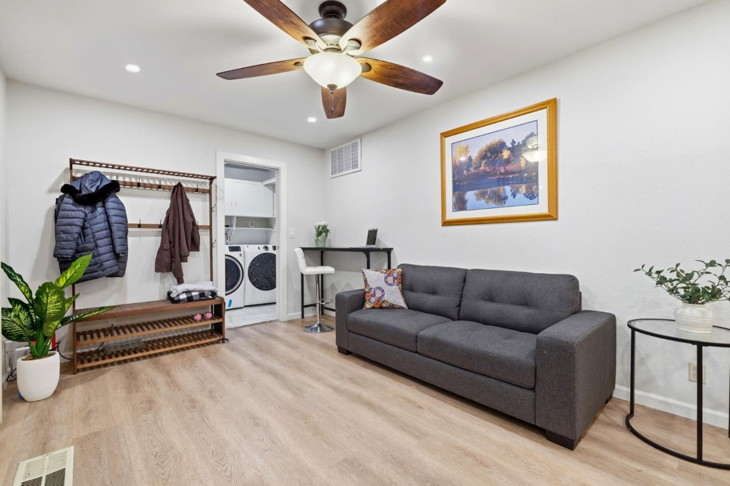 Detail Gallery Image 9 of 42 For 1729 Sherman Dr, Union City,  CA 94587 - 4 Beds | 3 Baths