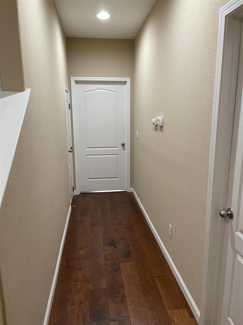 Detail Gallery Image 11 of 21 For 1744 Bella Largo Dr, Stockton,  CA 95206 - 3 Beds | 3 Baths