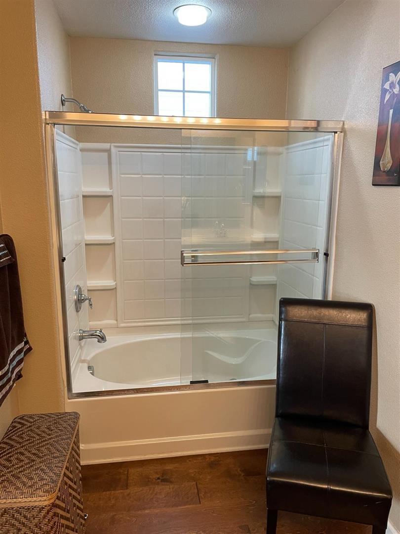 Detail Gallery Image 15 of 21 For 1744 Bella Largo Dr, Stockton,  CA 95206 - 3 Beds | 3 Baths