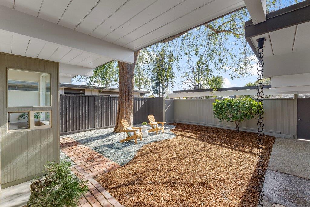 Detail Gallery Image 10 of 75 For 729 Stendhal Ln, Cupertino,  CA 95014 - 4 Beds | 2 Baths