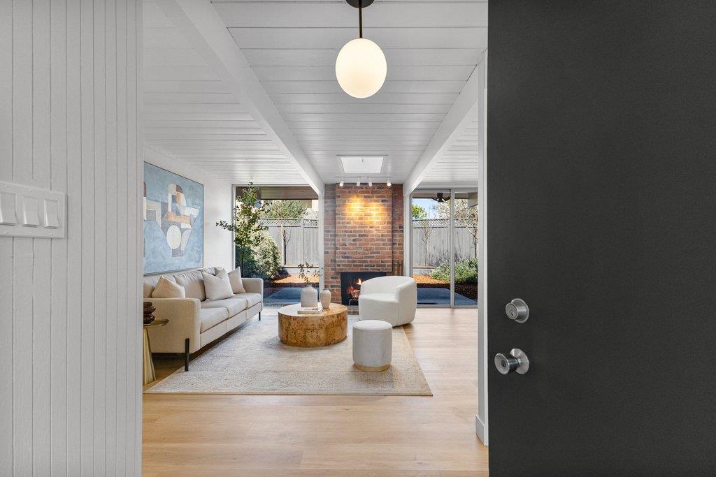 Detail Gallery Image 12 of 75 For 729 Stendhal Ln, Cupertino,  CA 95014 - 4 Beds | 2 Baths