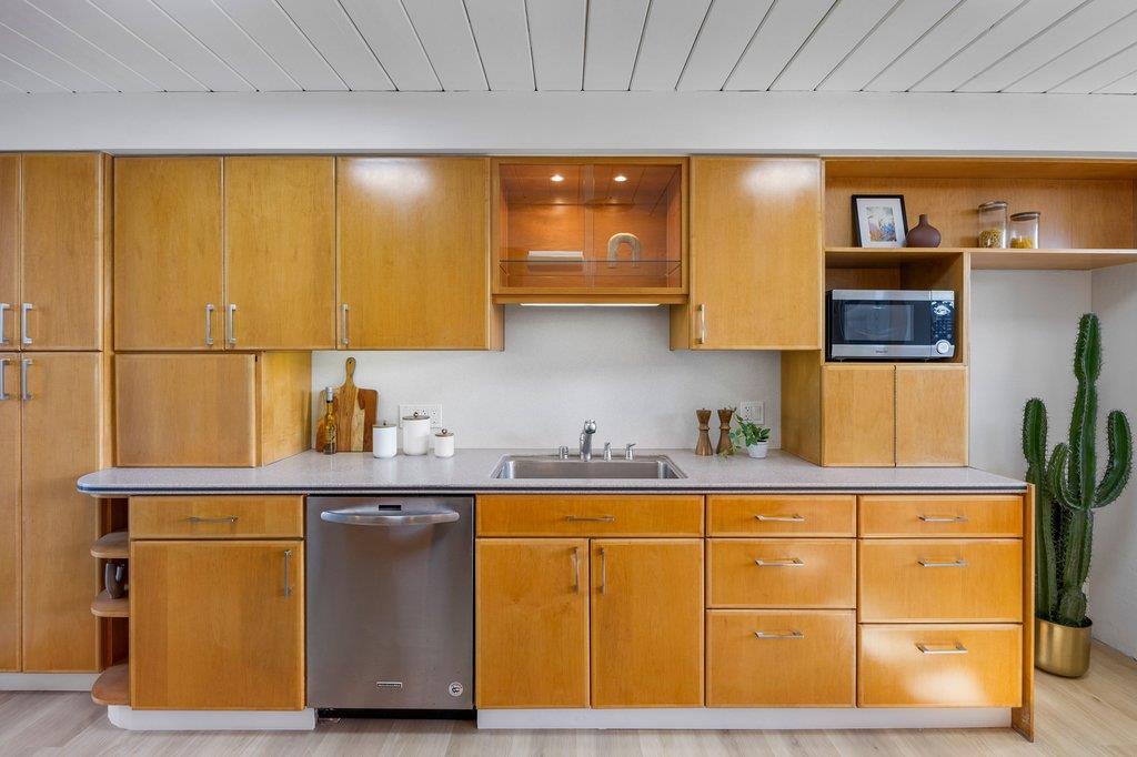 Detail Gallery Image 29 of 75 For 729 Stendhal Ln, Cupertino,  CA 95014 - 4 Beds | 2 Baths