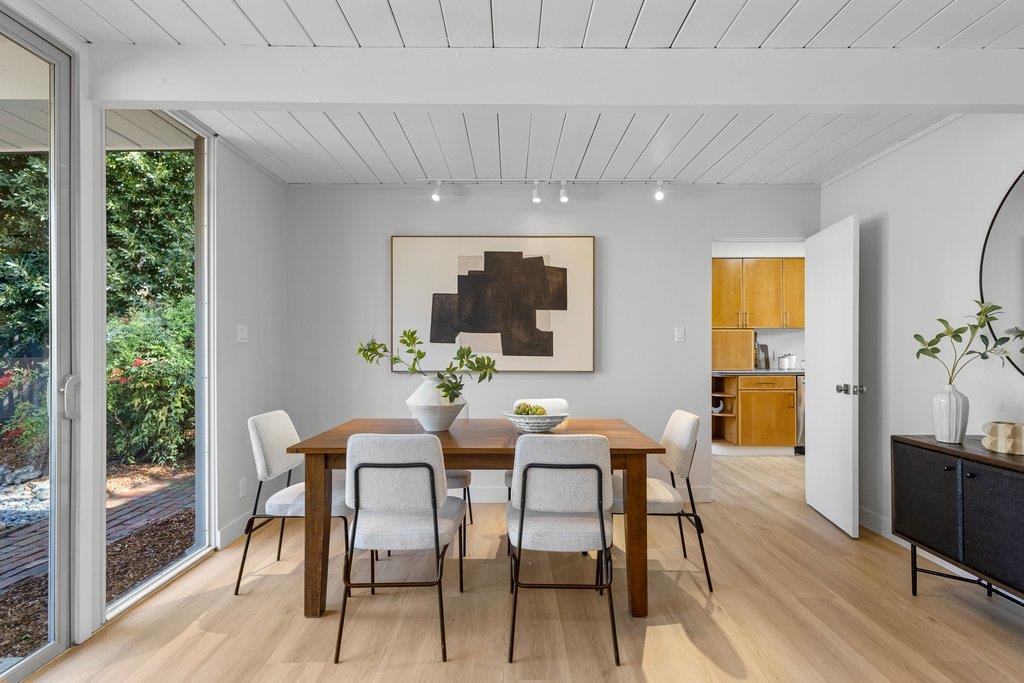 Detail Gallery Image 39 of 75 For 729 Stendhal Ln, Cupertino,  CA 95014 - 4 Beds | 2 Baths