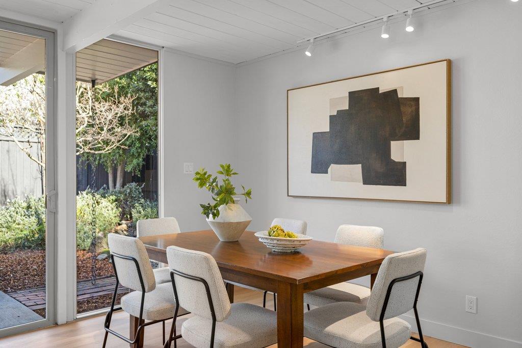 Detail Gallery Image 40 of 75 For 729 Stendhal Ln, Cupertino,  CA 95014 - 4 Beds | 2 Baths