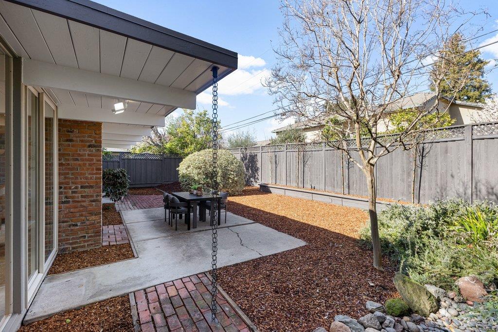 Detail Gallery Image 63 of 75 For 729 Stendhal Ln, Cupertino,  CA 95014 - 4 Beds | 2 Baths