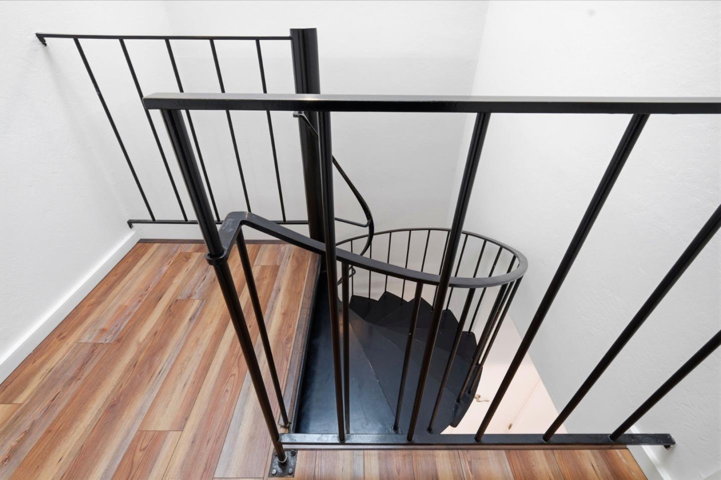 Detail Gallery Image 17 of 40 For 373 Sandalwood Dr, Aptos,  CA 95003 - 2 Beds | 1/1 Baths