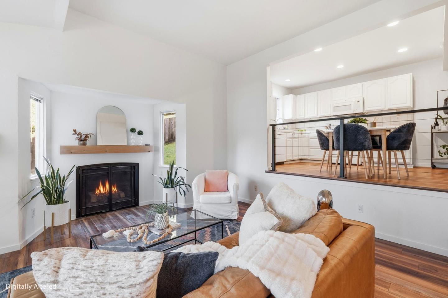 Detail Gallery Image 8 of 40 For 373 Sandalwood Dr, Aptos,  CA 95003 - 2 Beds | 1/1 Baths