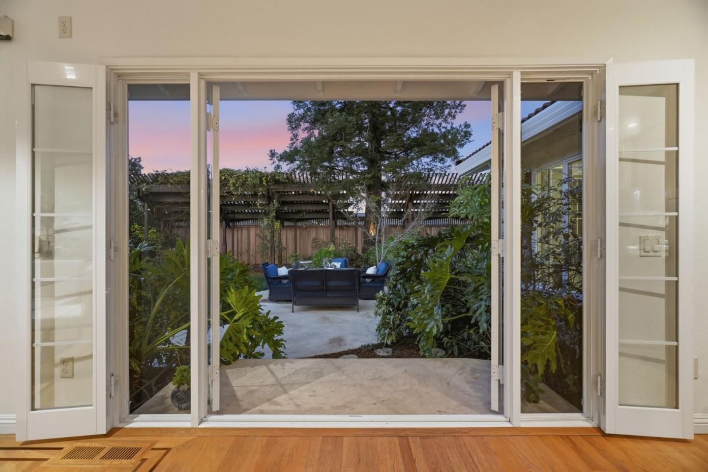 Detail Gallery Image 38 of 61 For 1516 Ivan Pl, San Jose,  CA 95120 - 3 Beds | 2 Baths