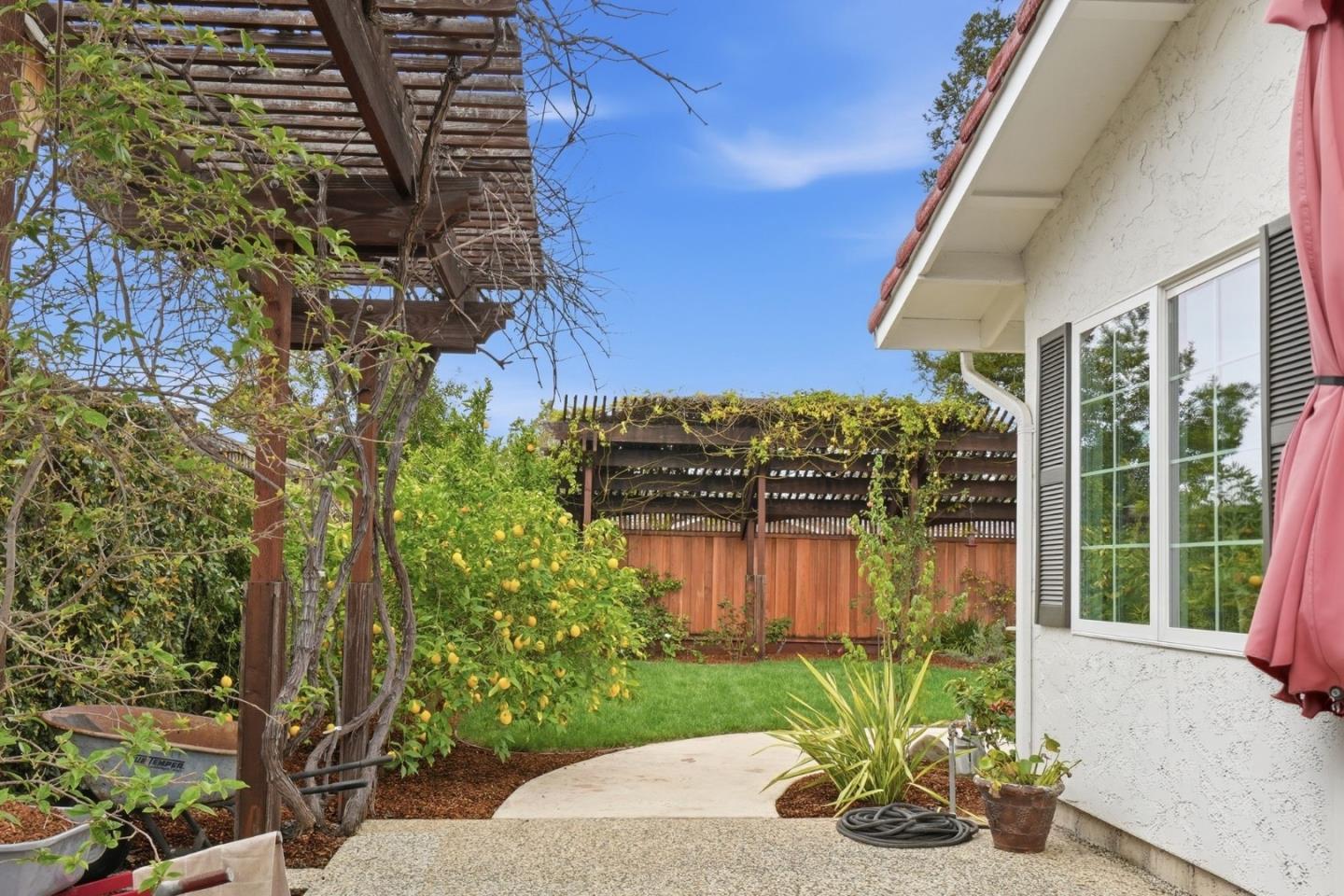 Detail Gallery Image 42 of 61 For 1516 Ivan Pl, San Jose,  CA 95120 - 3 Beds | 2 Baths