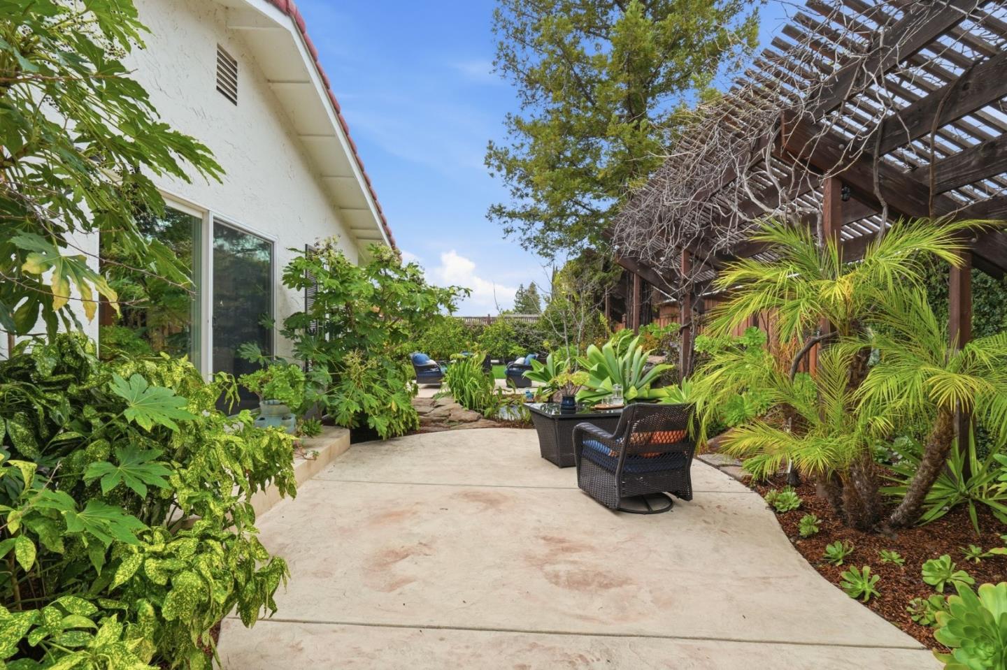 Detail Gallery Image 45 of 61 For 1516 Ivan Pl, San Jose,  CA 95120 - 3 Beds | 2 Baths