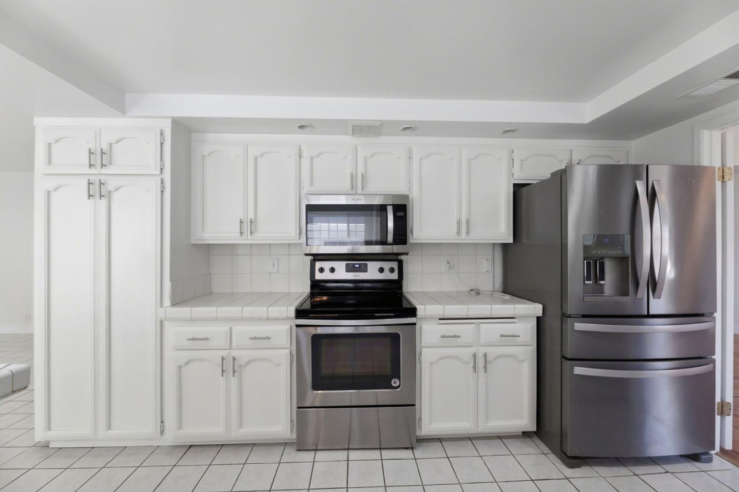 Detail Gallery Image 15 of 39 For 134 Herlong Ave, San Jose,  CA 95123 - 4 Beds | 3 Baths