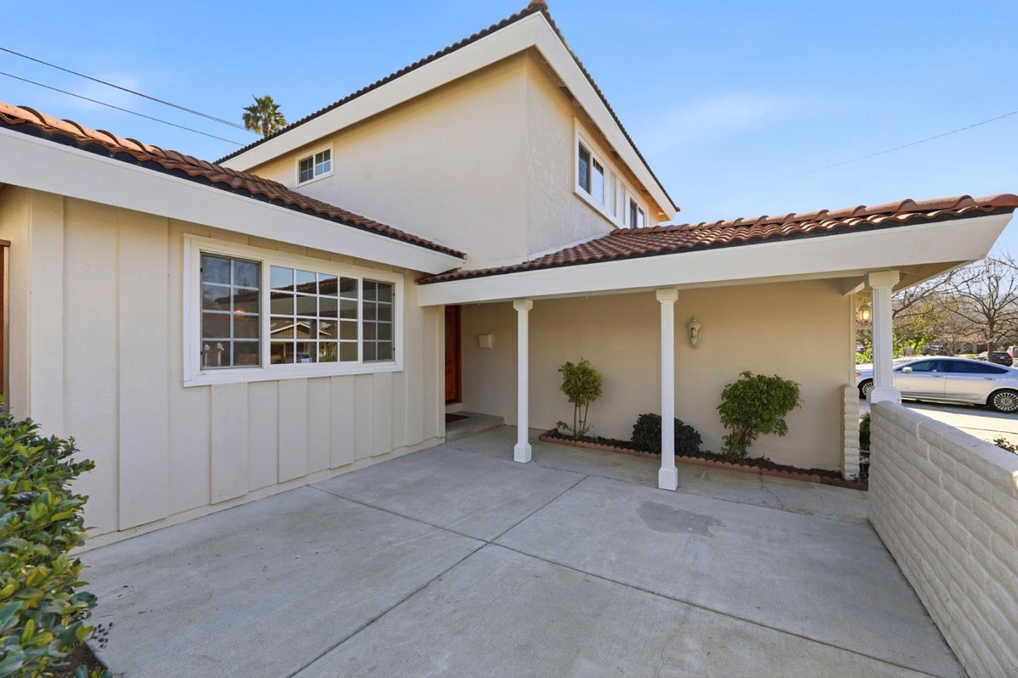 Detail Gallery Image 5 of 39 For 134 Herlong Ave, San Jose,  CA 95123 - 4 Beds | 3 Baths