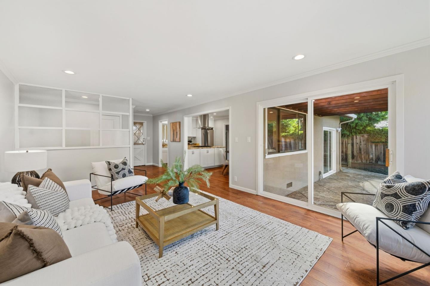 Detail Gallery Image 20 of 39 For 173 Branbury Dr, Campbell,  CA 95008 - 3 Beds | 2/1 Baths