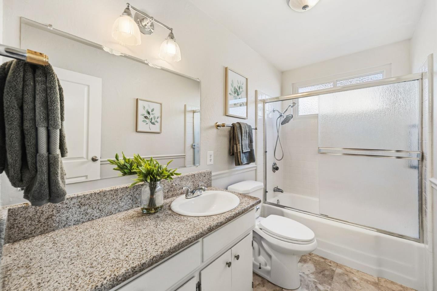 Detail Gallery Image 23 of 39 For 173 Branbury Dr, Campbell,  CA 95008 - 3 Beds | 2/1 Baths