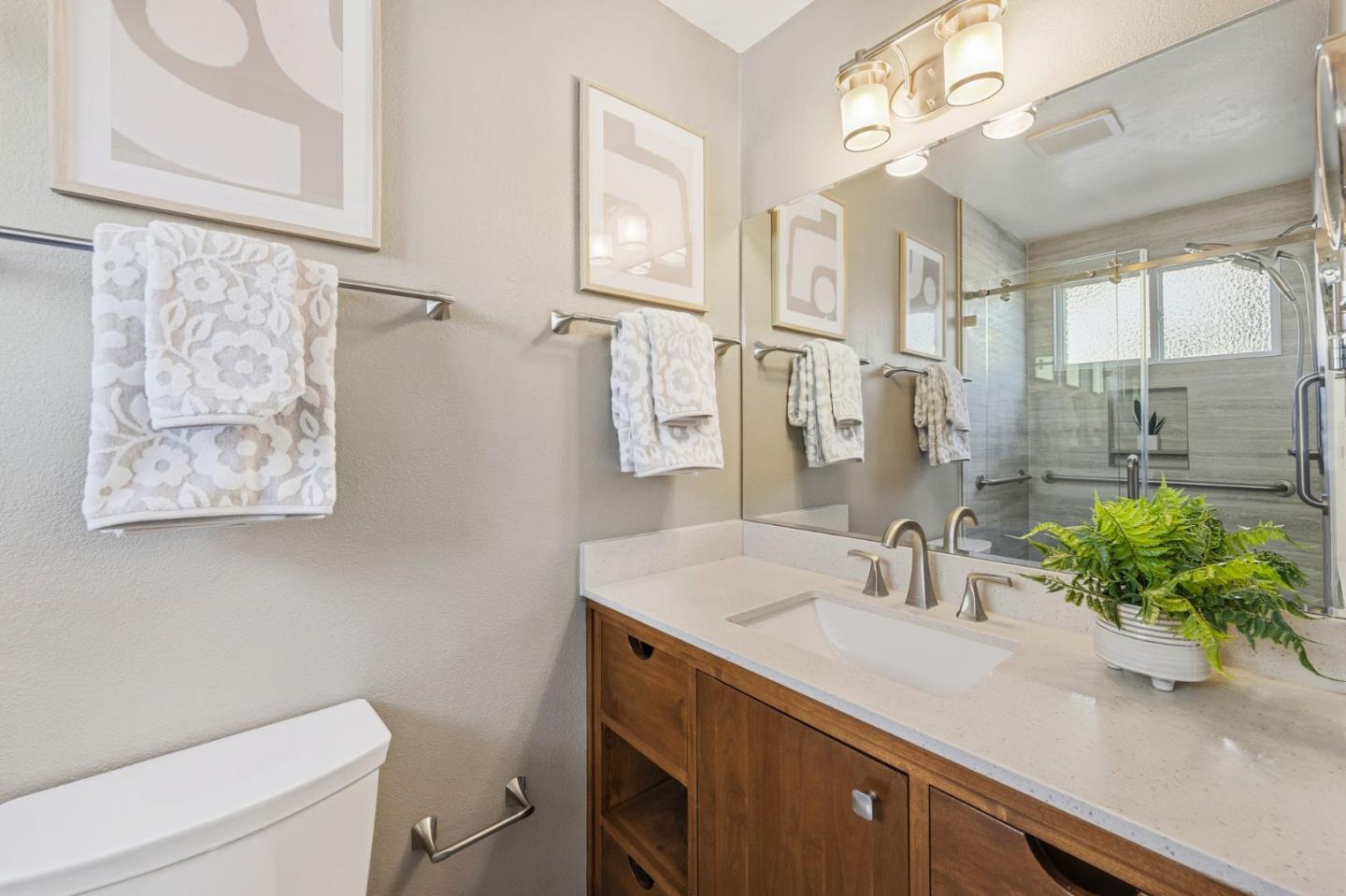 Detail Gallery Image 26 of 39 For 173 Branbury Dr, Campbell,  CA 95008 - 3 Beds | 2/1 Baths