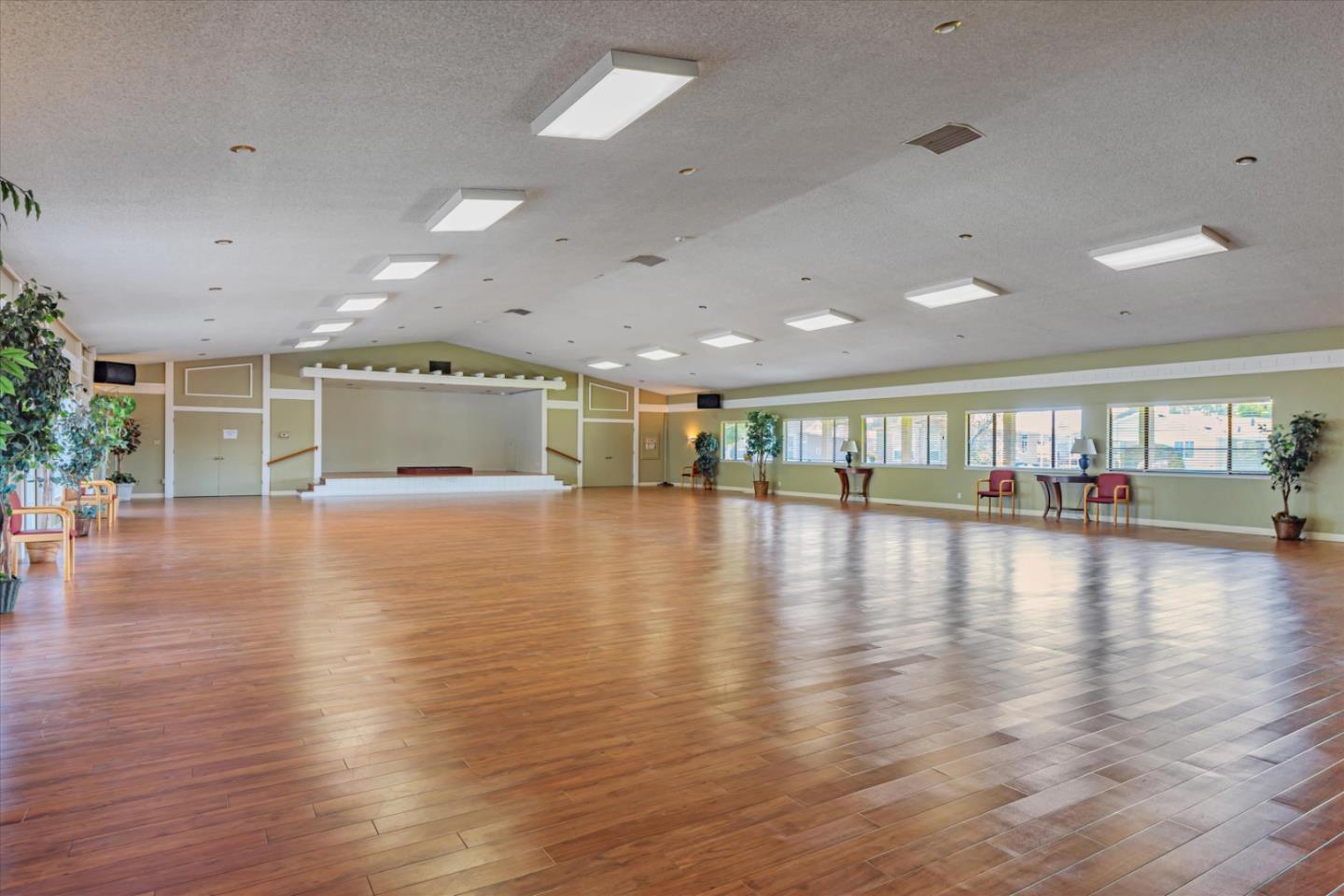 Detail Gallery Image 27 of 31 For 1220 Tasman Dr #508,  Sunnyvale,  CA 94089 - 3 Beds | 2 Baths