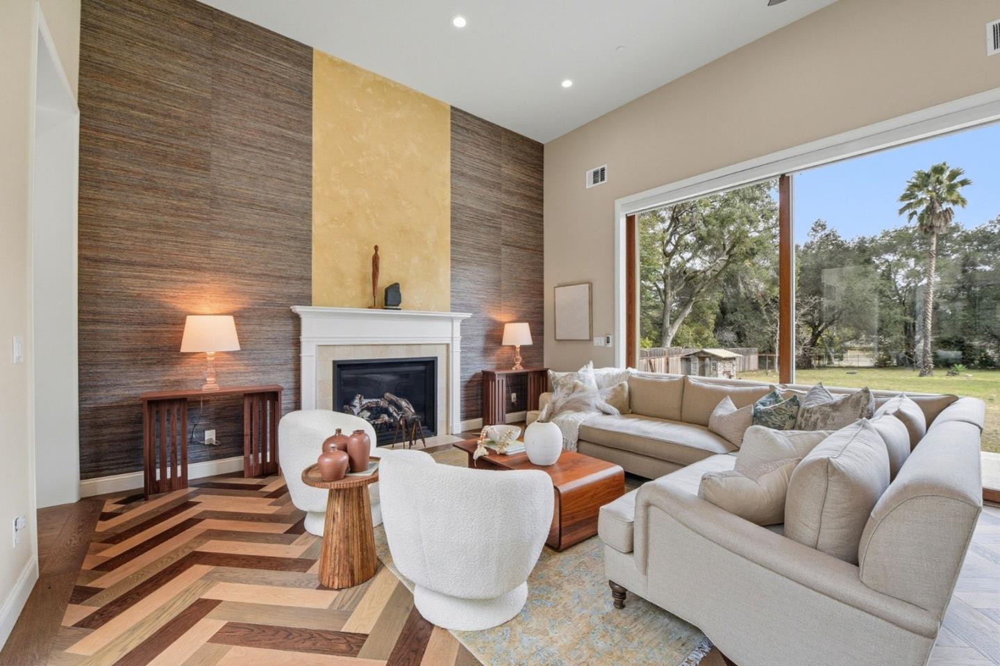 Detail Gallery Image 12 of 61 For 15180 Pepper Ln, Saratoga,  CA 95070 - 6 Beds | 5/1 Baths