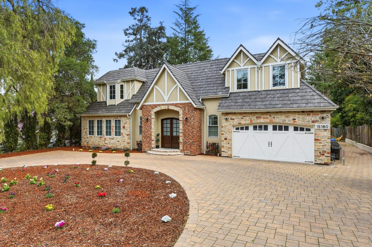 Detail Gallery Image 2 of 61 For 15180 Pepper Ln, Saratoga,  CA 95070 - 6 Beds | 5/1 Baths