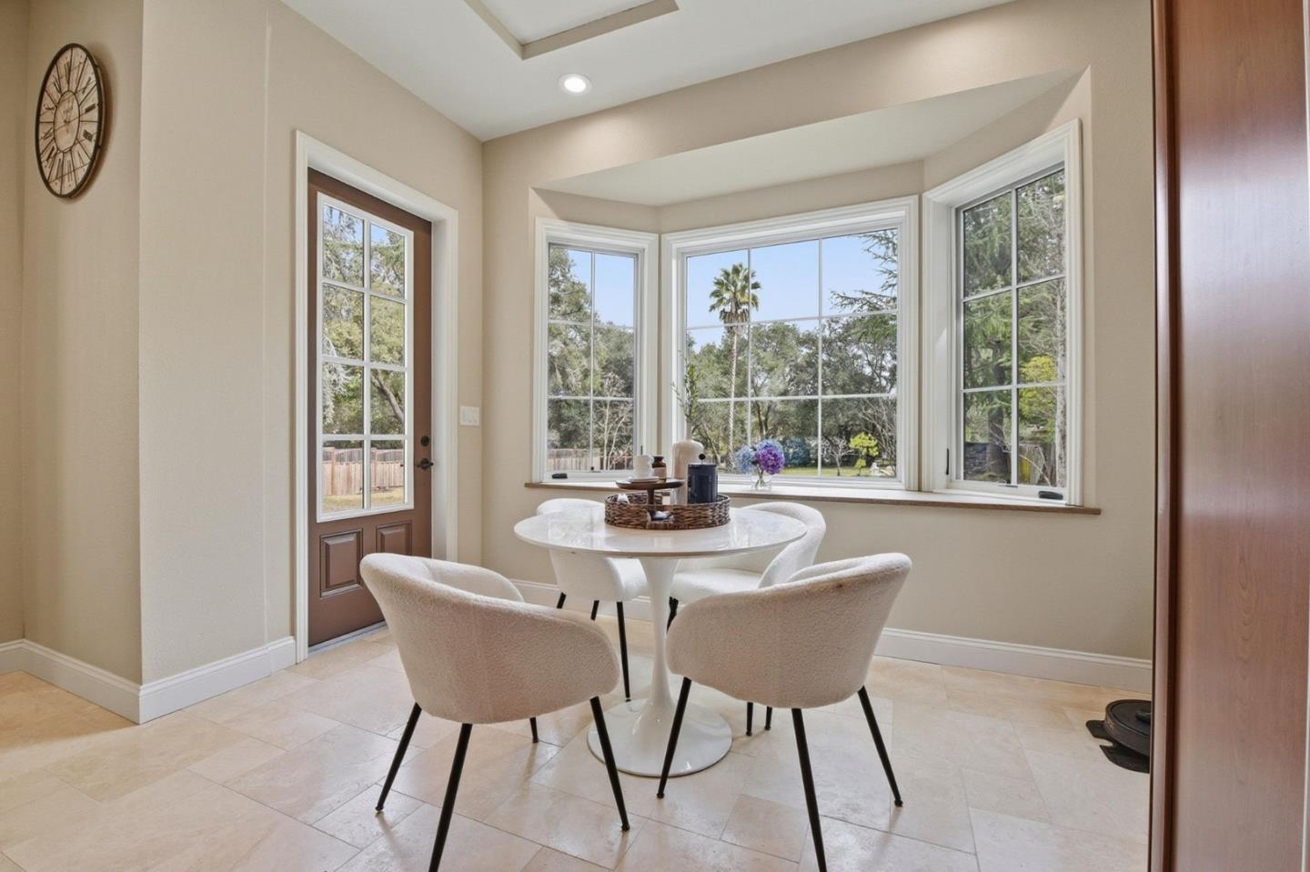 Detail Gallery Image 21 of 61 For 15180 Pepper Ln, Saratoga,  CA 95070 - 6 Beds | 5/1 Baths