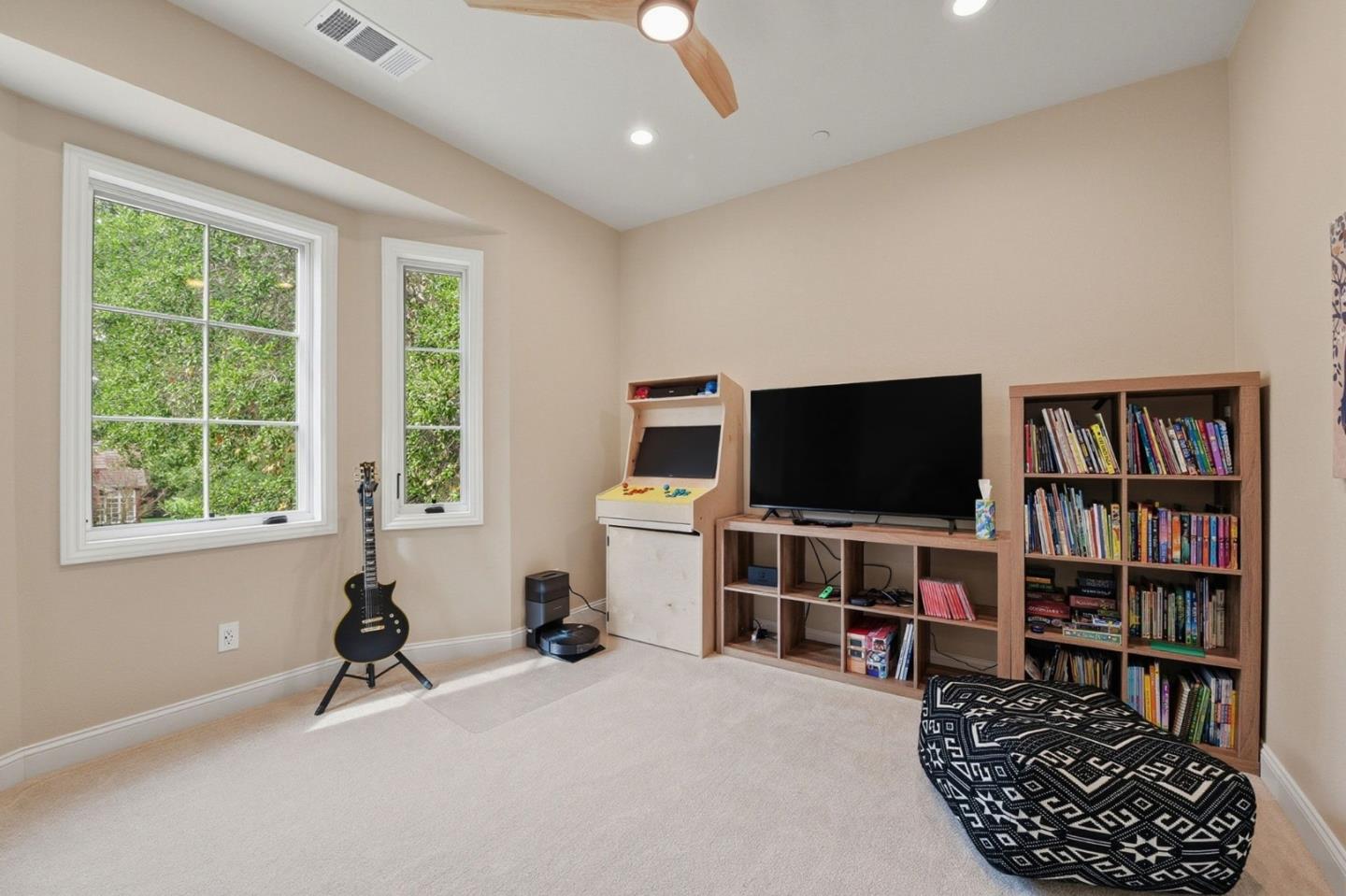 Detail Gallery Image 23 of 61 For 15180 Pepper Ln, Saratoga,  CA 95070 - 6 Beds | 5/1 Baths