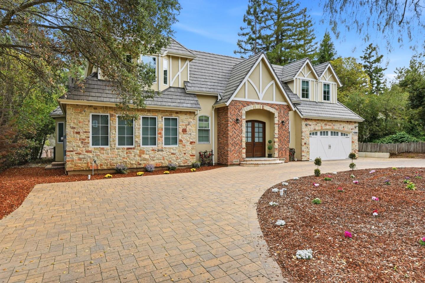 Detail Gallery Image 3 of 61 For 15180 Pepper Ln, Saratoga,  CA 95070 - 6 Beds | 5/1 Baths