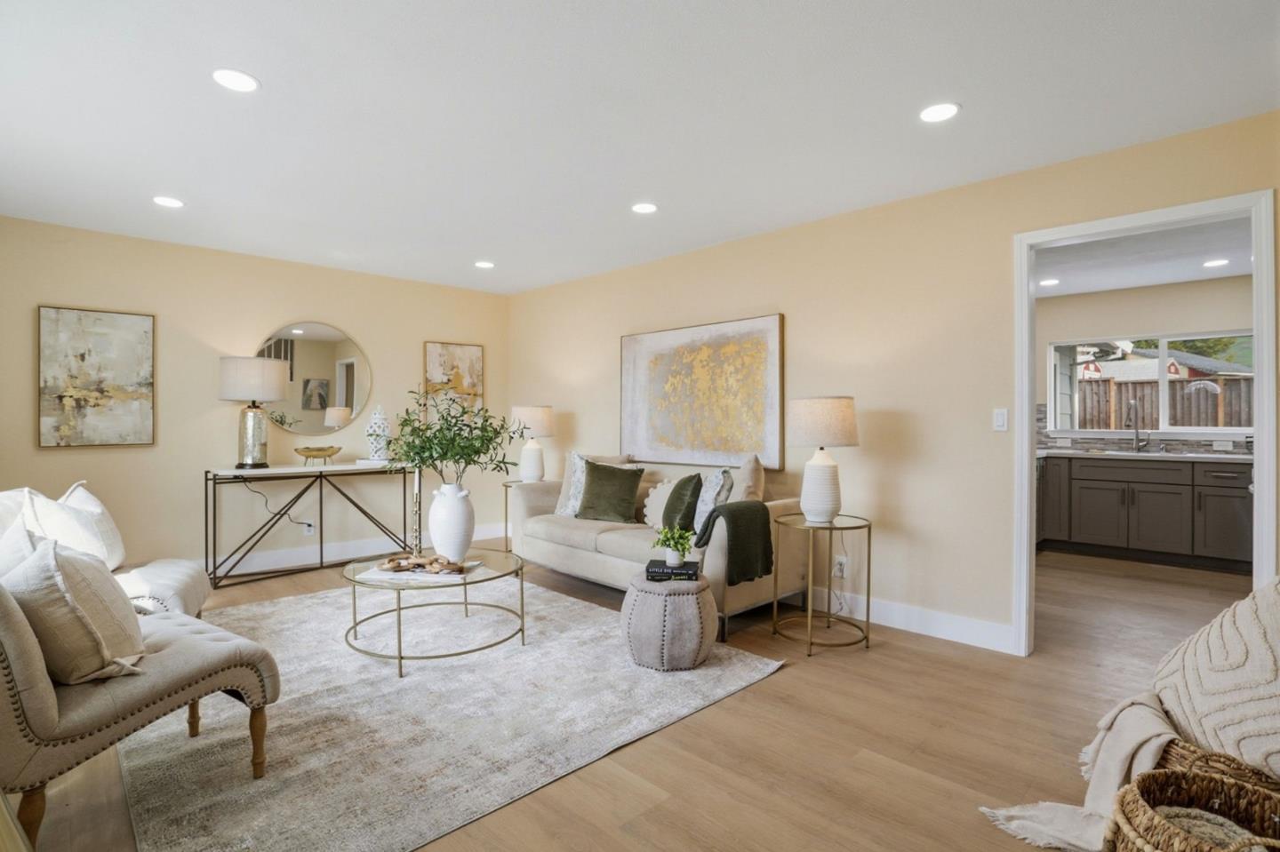 Detail Gallery Image 9 of 42 For 2074 Ashwood Ln, San Jose,  CA 95132 - 4 Beds | 3 Baths