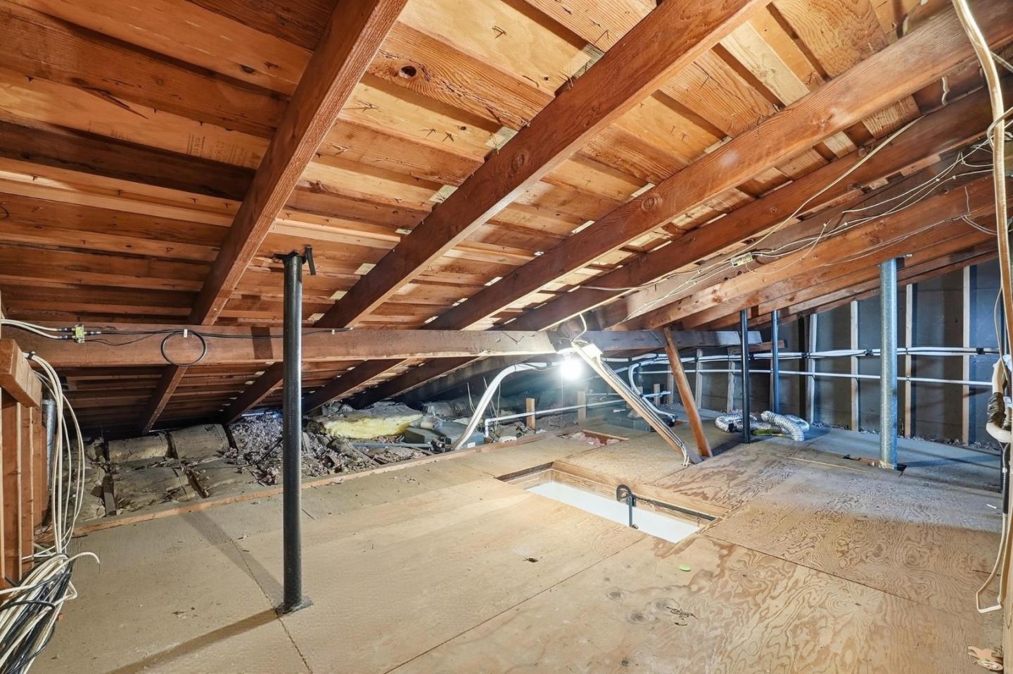 Detail Gallery Image 21 of 53 For 1140 Glenmeadow Court, San Jose,  CA 95125 - 3 Beds | 2/1 Baths