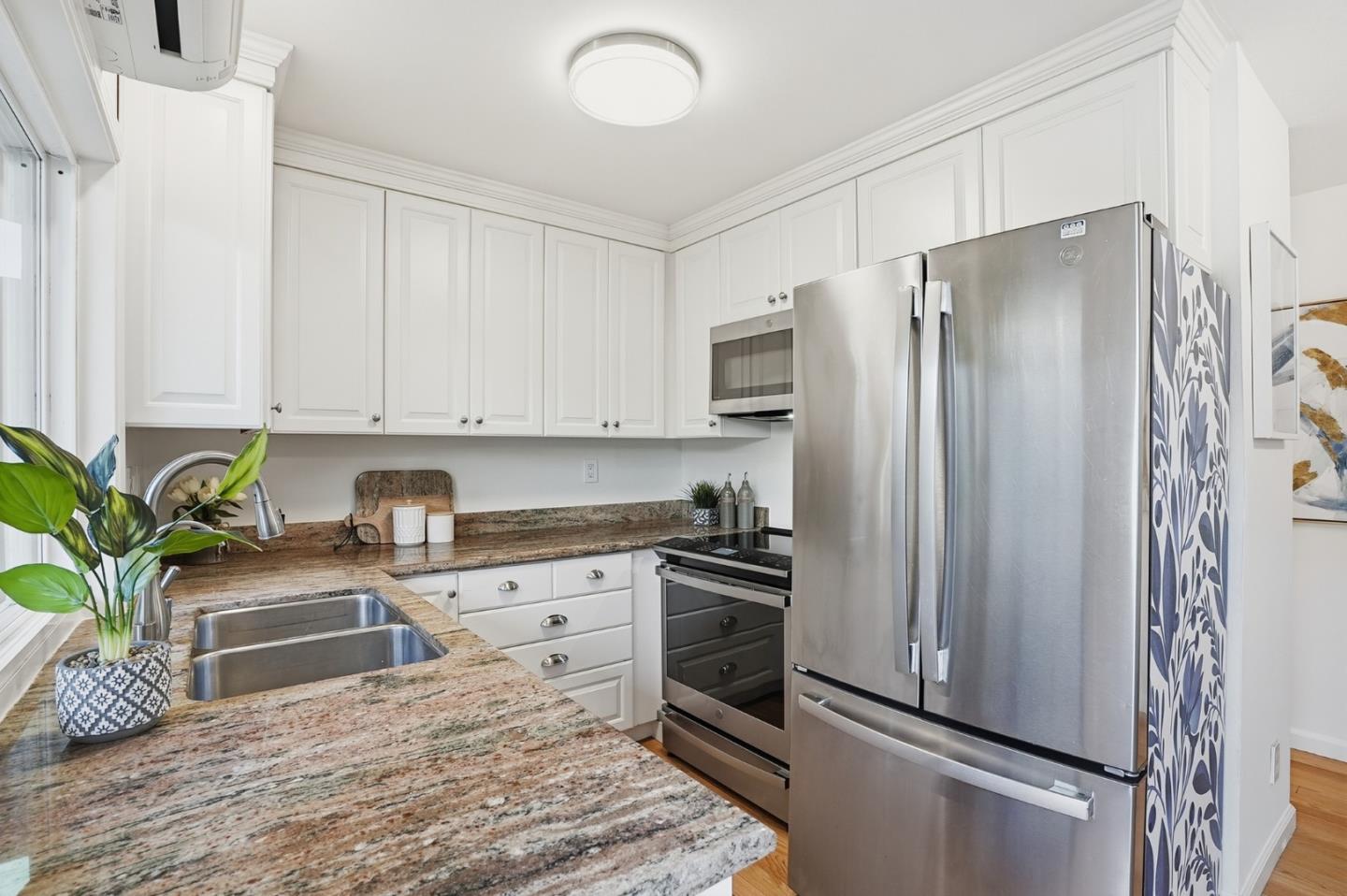 Detail Gallery Image 8 of 53 For 1140 Glenmeadow Court, San Jose,  CA 95125 - 3 Beds | 2/1 Baths