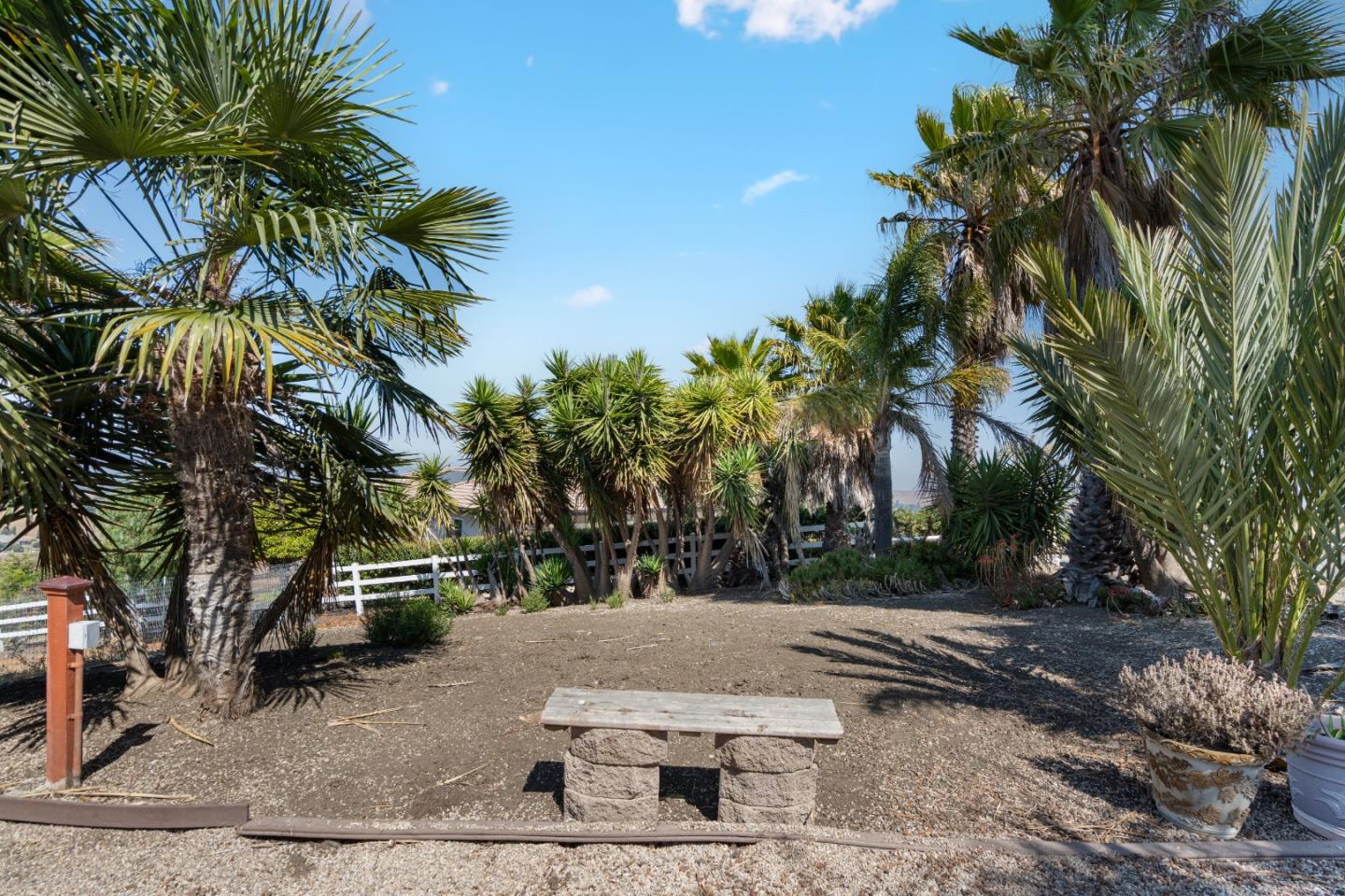 Detail Gallery Image 50 of 57 For 313 Taryn Ct, Hollister,  CA 95023 - 4 Beds | 3 Baths