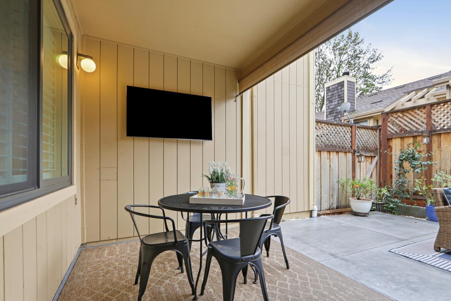 Detail Gallery Image 27 of 43 For 2383 Leptis Cir, Morgan Hill,  CA 95037 - 2 Beds | 2/1 Baths