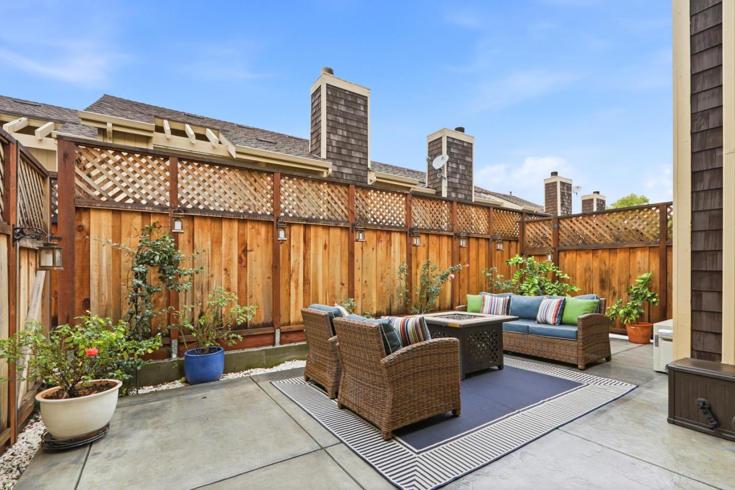 Detail Gallery Image 29 of 43 For 2383 Leptis Cir, Morgan Hill,  CA 95037 - 2 Beds | 2/1 Baths